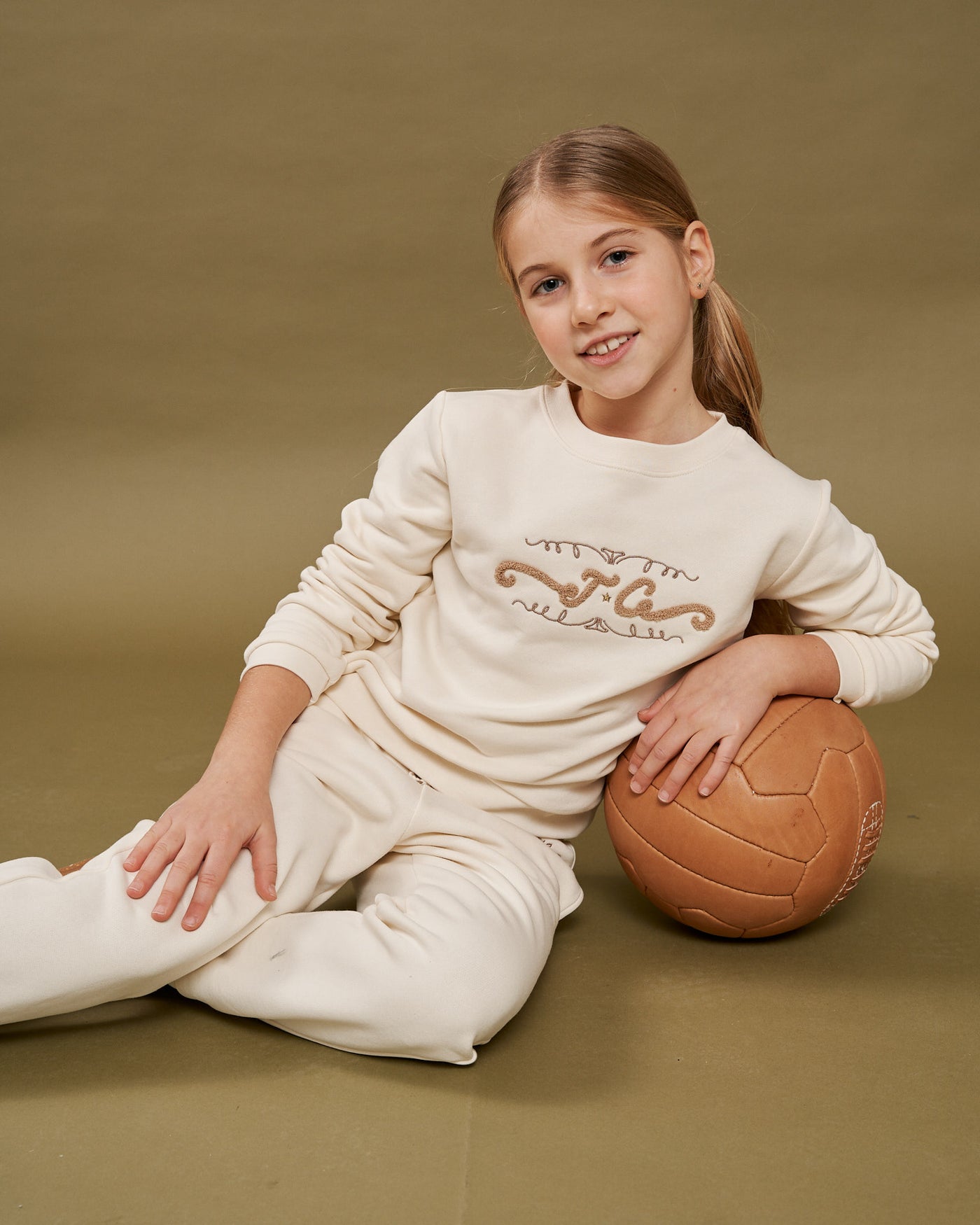 SUDADERA UNISEX TENNIS CRUDO